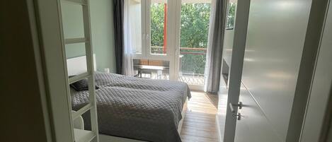 2 bedrooms, free WiFi, bed sheets