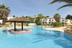 Pool - CLUB OLIVER APARTMENT (ALBUFEIRA)