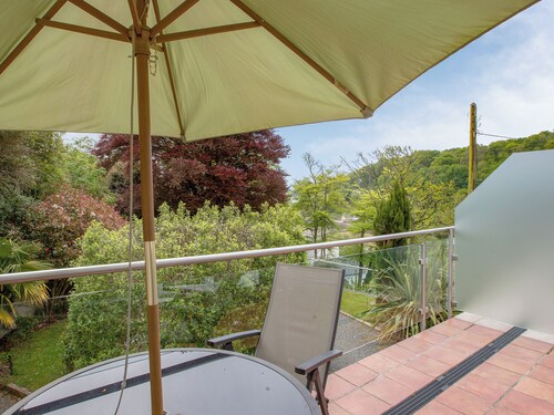 2 bedroom accommodation in Sandhills Road