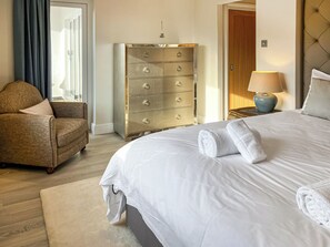 2 habitaciones, wifi gratis y ropa de cama