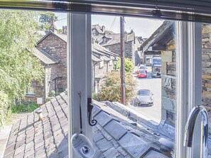 Interior - Upper Sycamore Cottage (Ambleside)
