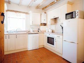 Dishwasher, high chair - Atrato's Stable - UK6735 (Lydstep, near Tenby)