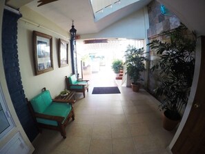 Interior - Arcos Hotel (Catemaco)