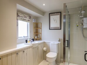 Cottage | Interior - The Old Custom House (Halesworth)