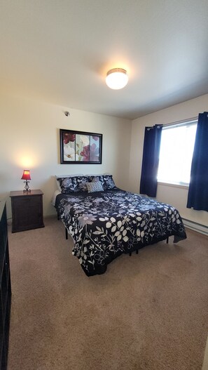 4 bedrooms, iron/ironing board, travel cot, WiFi