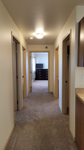Interior - Downtown 4 Bed Flat (Fargo)