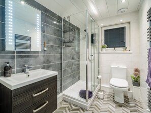 Towels - 2 bedroom accommodation in Coniston (Coniston)