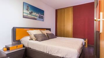 2 chambres, fer et planche Ă repasser, lit parapluie, Wi-Fi