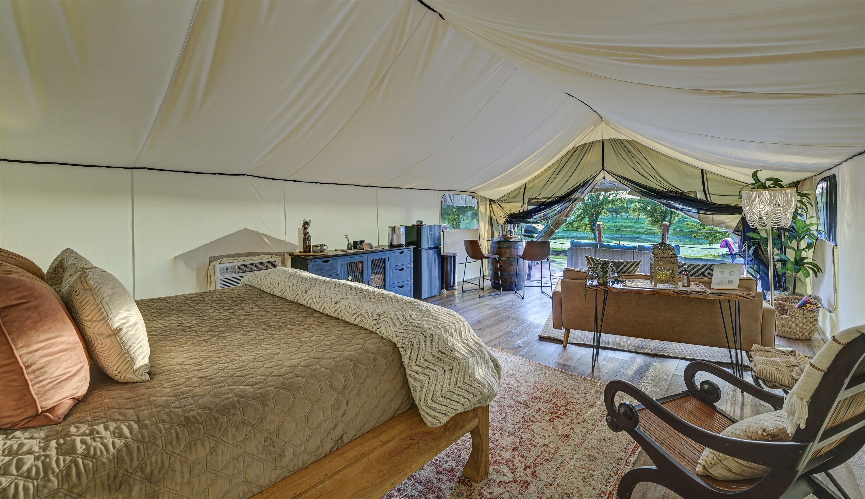 1 soverom, wi-fi (inkludert) og sengetøy