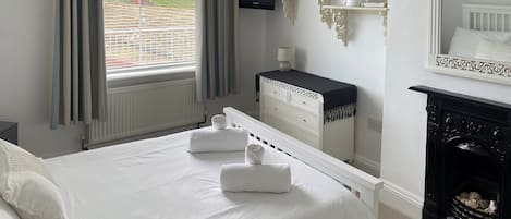 2 chambres, Wi-Fi gratuit, draps fournis