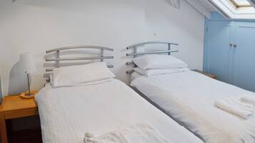 2 chambres, Wi-Fi gratuit, draps fournis