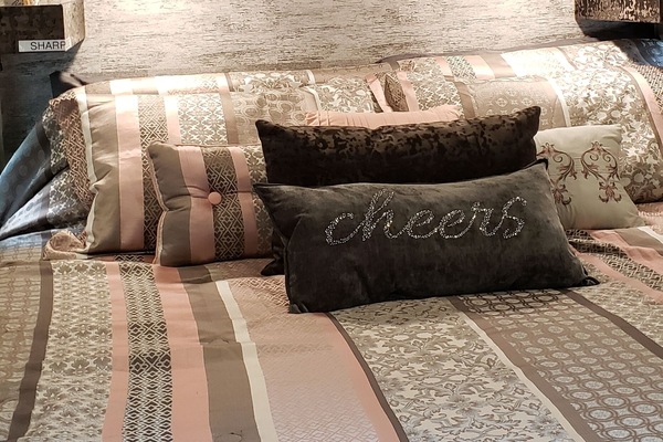 1 bedroom, desk, free WiFi, bed sheets