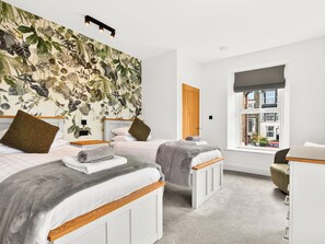 2 habitaciones, wifi gratis y ropa de cama 