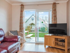TV - Captain's Lodge - UK6732 (Lydstep, near Tenby)
