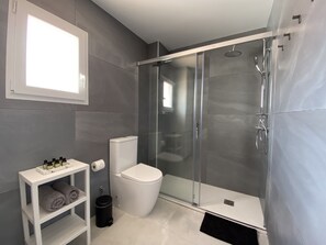 Shower, hair dryer, towels, soap - Fantástico Dúplex en la Playa de Peñíscola (Peníscola)