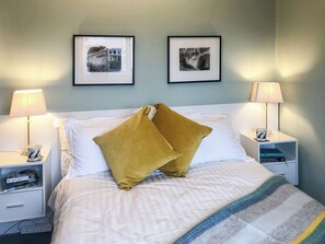 Unclassified image, 5 of 17, button