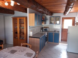 Fridge, microwave, oven, stovetop - Mas de Pachot (Limogne-en-Quercy)