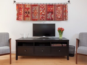 Interior - 2 bedroom accommodation in 6 Horn Hill Steps (6 Horn Hill Steps)