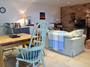 Fireplace - 1 bedroom accommodation in Greystoke (Greystoke)