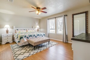 4 bedrooms, iron/ironing board, travel crib, free WiFi