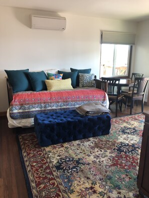 1 bedroom, desk, iron/ironing board, free WiFi