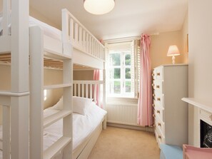 3 chambres, Wi-Fi gratuit, draps fournis