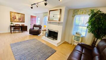 スマートテレビ、暖炉