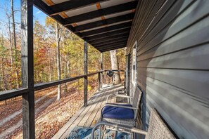 Property grounds - Perfect Couples Getaway in the Heart of RRG! (Campton)