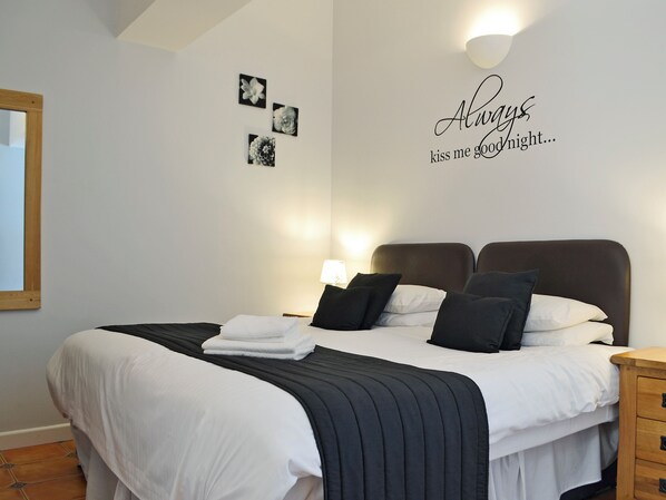 1 habitación, wifi gratis y ropa de cama