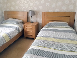 3 bedrooms, free WiFi, bed sheets