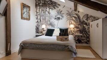 3 slaapkamers, een bureau, gratis wifi, beddengoed