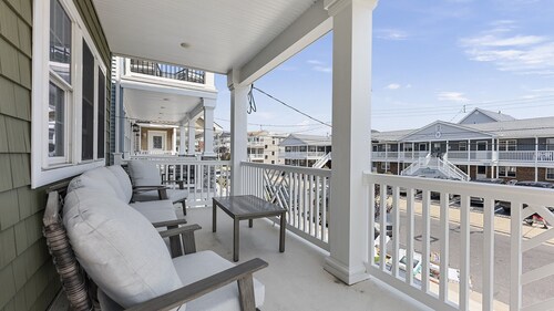 Newly Constructed 3BR Steps from OCNJ Beach