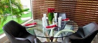 Flexible Business Suites