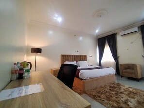 Wi-Fi gratuit, draps fournis