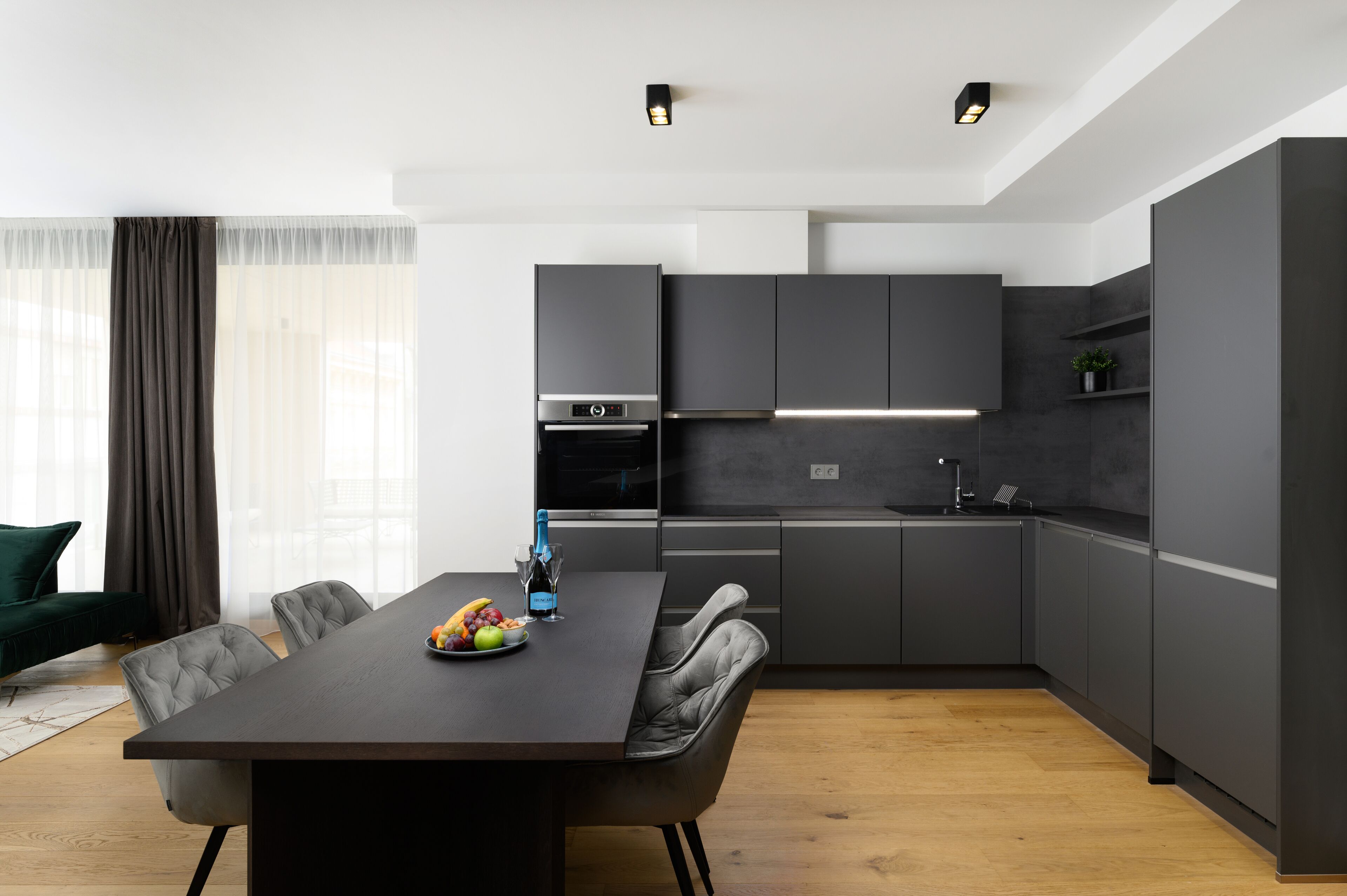 Photo - Emerald Downtown Suites