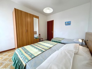 Apartment, 1 Schlafzimmer, Balkon, Meerblick | 2 Schlafzimmer