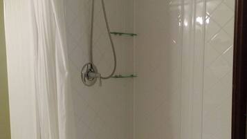 Douche, papier toilette
