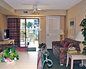 TV, DVD player, stereo - One Bedroom,  Charming Condo, Hilton Head Island, South Carolina (2430905) (Hilton Head Island)