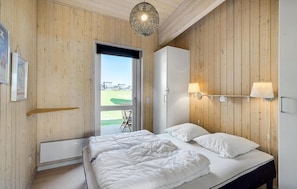 3 bedrooms, free WiFi - Beautiful home in Faaborg with sauna (Faaborg)