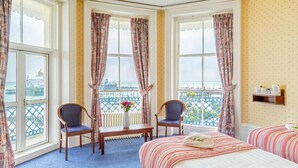 Room - Queens Hotel (Eastbourne)