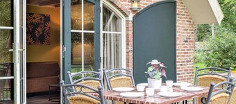 Amazing home in Steenwijk - De Bult