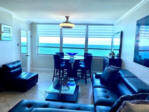 Smart TV - Beautiful direct ocean front one bedroom condo, just remodeled, free parking  (Miami Beach)