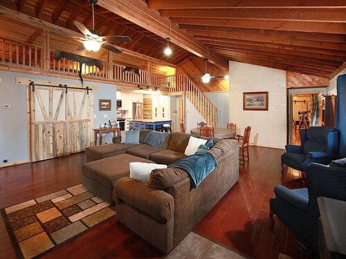 BIg K Hideaway in Greer, AZ