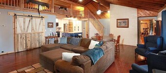 BIg K Hideaway in Greer, AZ