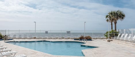 Piscina all'aperto