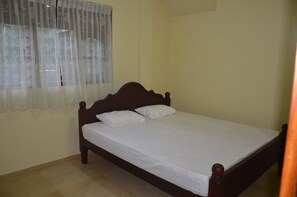 Villa, 1 Bedroom, Smoking, Balcony | 1 bedroom - Villa Vinses In Hikkaduwa (Hikkaduwa)