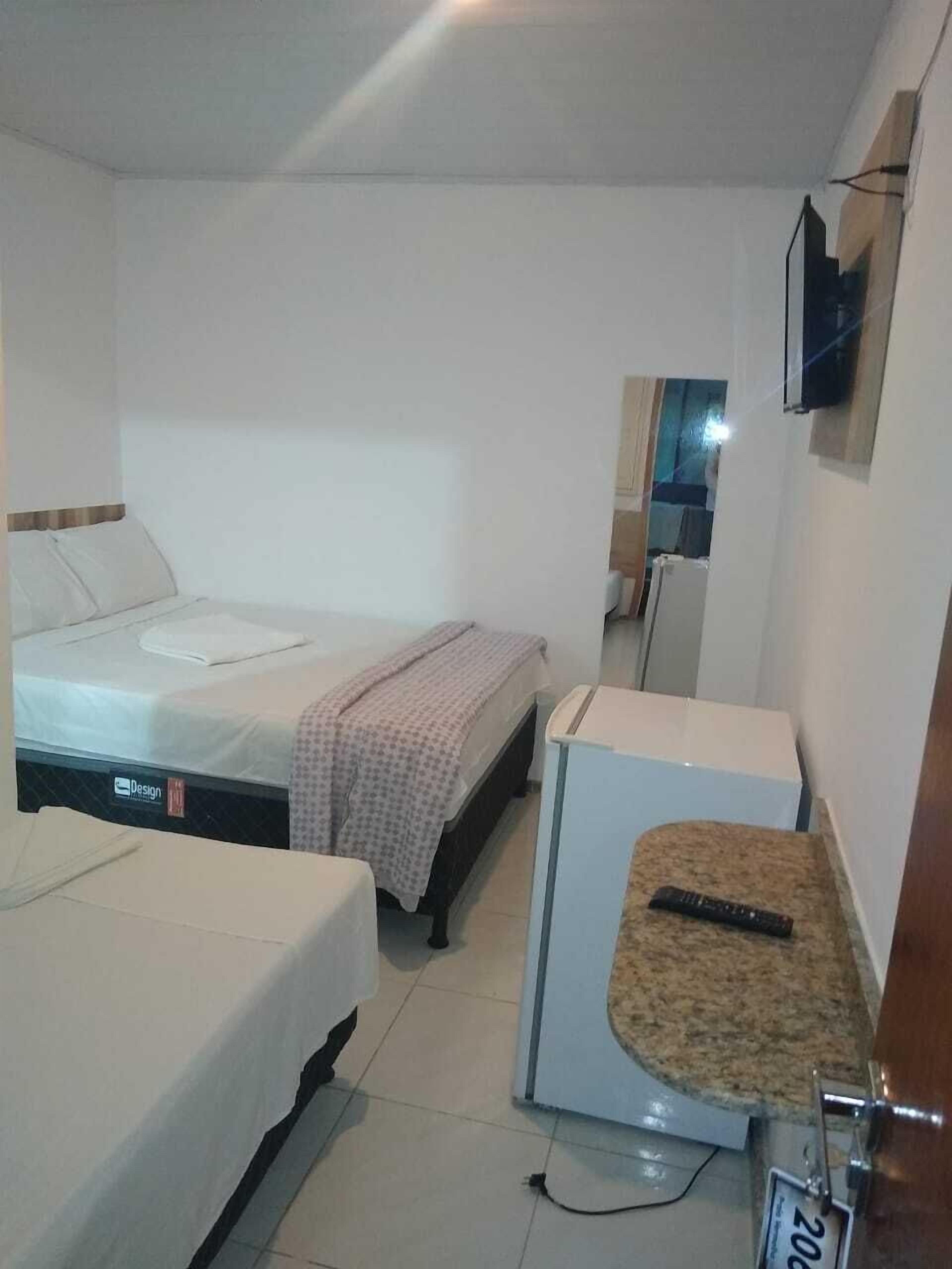 Comfort Triple Room | Desk, free WiFi, bed sheets
