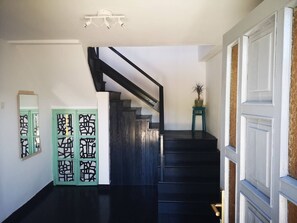 Apartment, 2 Bedrooms, Smoking, Refrigerator | Hallway