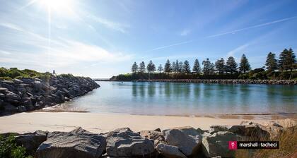 Marlin Waters 6 - 6/8 Narira Street- Costal Vibes