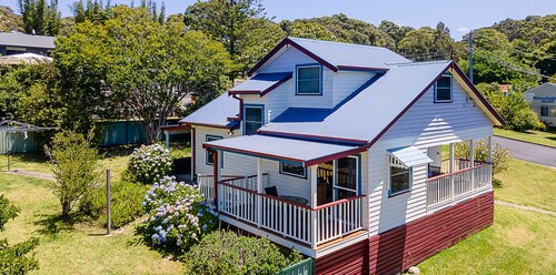 Moorhead beach cottage Bermagui - 60 Wallaga Lake Road